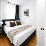 Charming 3Bd Midtown Manhattan