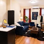Boutique Harlem Escape With Smart Tv & Fast Wifi
