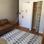Cozy Private Spacious Apartment