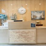 Mayfair Inn And Suites
