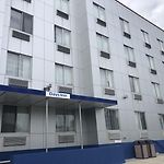 Days Inn By Wyndham Brooklyn Borough Park