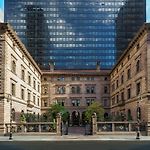 Lotte New York Palace