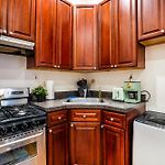 3 Bedroom Cozy Home In Manhattan Valley