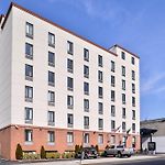 Red Lion Inn And Suites Brooklyn
