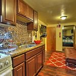 Two Bedroom Apartment - North East Bronx
