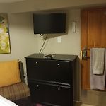 Hamilton\'S Hideaway
