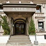 Park West Hotel