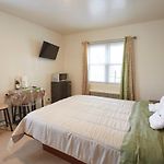 Studio&One Bedroom Apartments