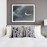 Modern Midtown East Suites By Sonder