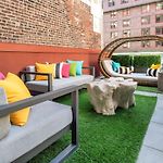 Staypineapple, An Artful Hotel, Midtown New York