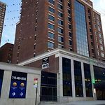 Comfort Inn & Suites - Kew Gardens Near La Guardia Airport