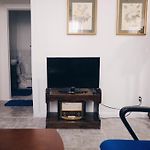 Your Nyc Home Base - Mins To Airport & Subway