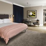 11 Howard By Suiteness