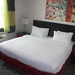Hotel Fairfield & By Marriott Queens/queensboro Bridge New York