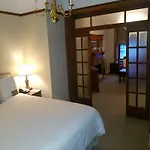 Hotel Wales New York