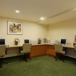 Fairfield By Marriott Jfk Airport Hotel 3*