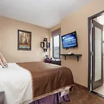 Howard Johnson Soho Hotel 3*