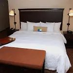 Hampton & Staten Island Hotel