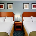 Hotel Express Laguardia Airport, An Ihg 3*