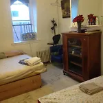Guest house Private In Manhattan
