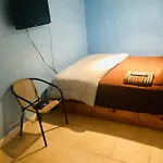 Brooklyn Blue House Hotel *