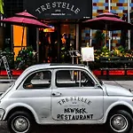 Henri Hotel 4*
