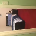 5 Min. From Jfk Guest house
