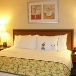 Fairfield By Marriott Jfk Airport 3*