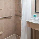 Hotel Express - Street By Ihg 3*