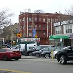 Classical American House Homestay New York
