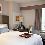 Hampton Madison Square Garden Hotel