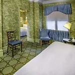 Wolcott Hotel 3*