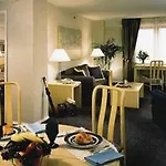 Hotel Eastgate Tower 3*