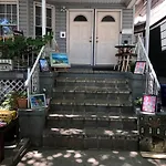 Guest house Classical American House 4