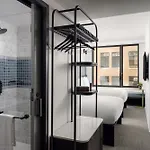 Arlo Midtown Hotel 4*
