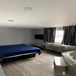 Hotel Blue Bird New York