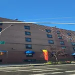 Blue Bird Inn