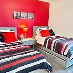 Decosta Homes Apartment *