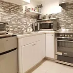 A Simple Studio - Jfk Abt 5mi * New York