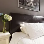 2000 sq ft Luxury 4bd Union Square Apartment