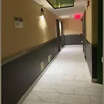 Hotel Henny 3*