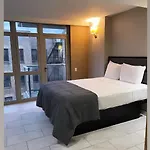 Hotel Henny