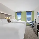 Hotel 1200