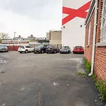 Hotel Ninety Five Near Parkchester Hotel
