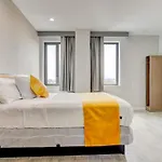 Hotel Hotel Ninety Five Near Parkchester 4*
