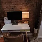 Luxe Brooklyn Getaway Homestay