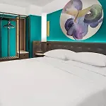 Hyatt Centric Midtown 5th Avenue 4*