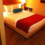 Luxe Ny Hotel 2*