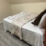 Guest house A Comfortable New York