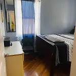 Royalbluecozy Homestay *